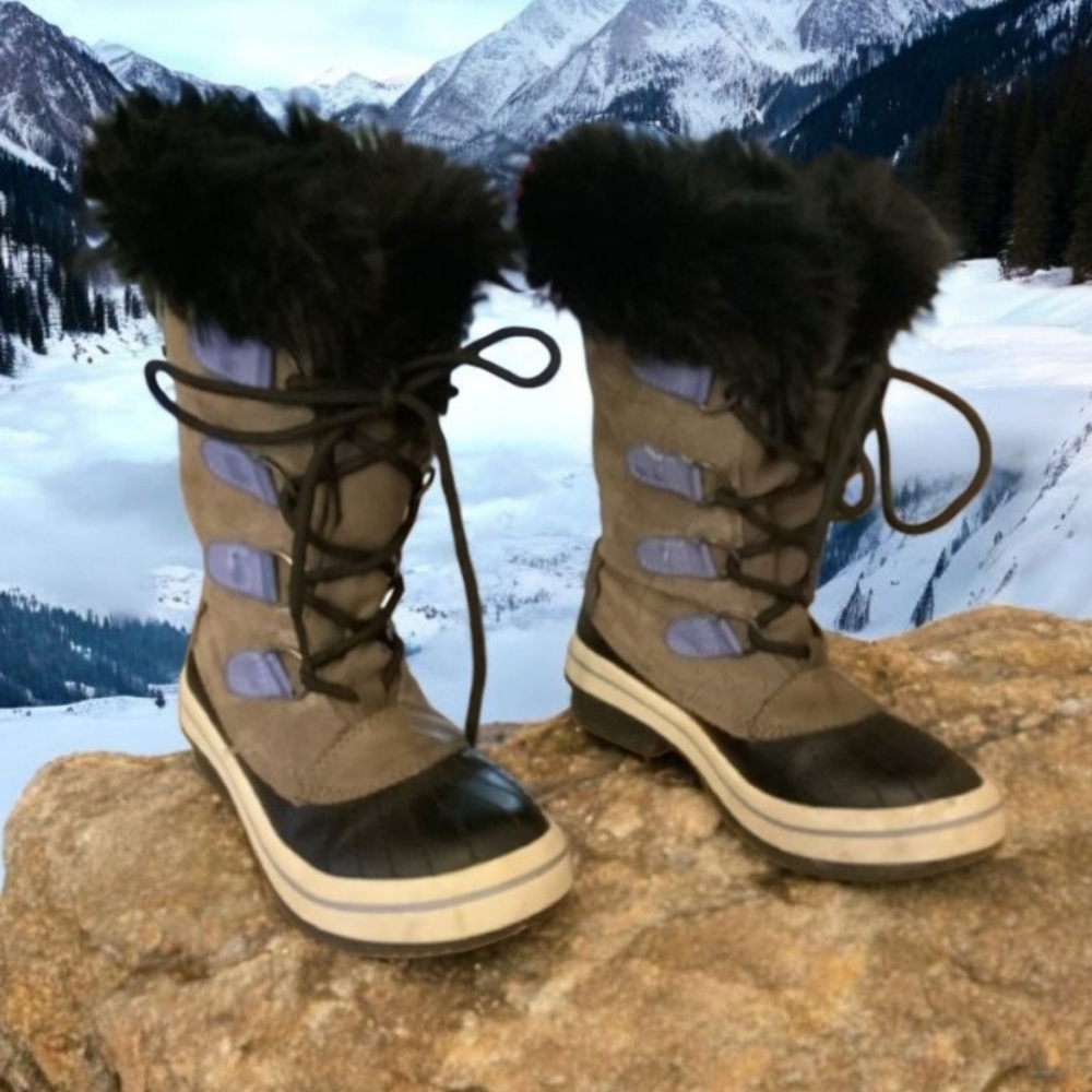 Boots Suede size kids 1 waterproof with faux fur good rubber bottoms bla…